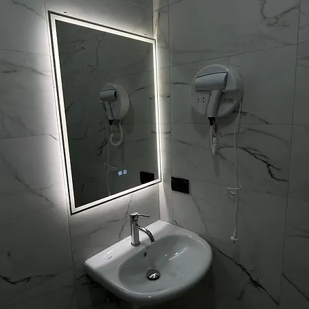 Bed & Breakfast Amorino Tirana