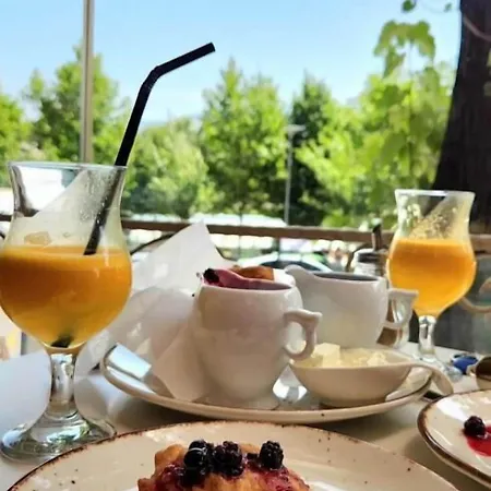 Amorino 3* Tirana